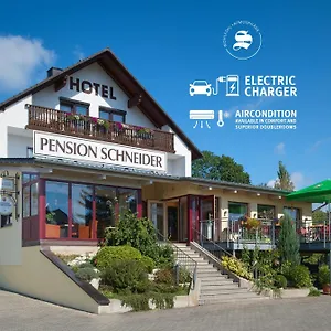 Schneider Hotel